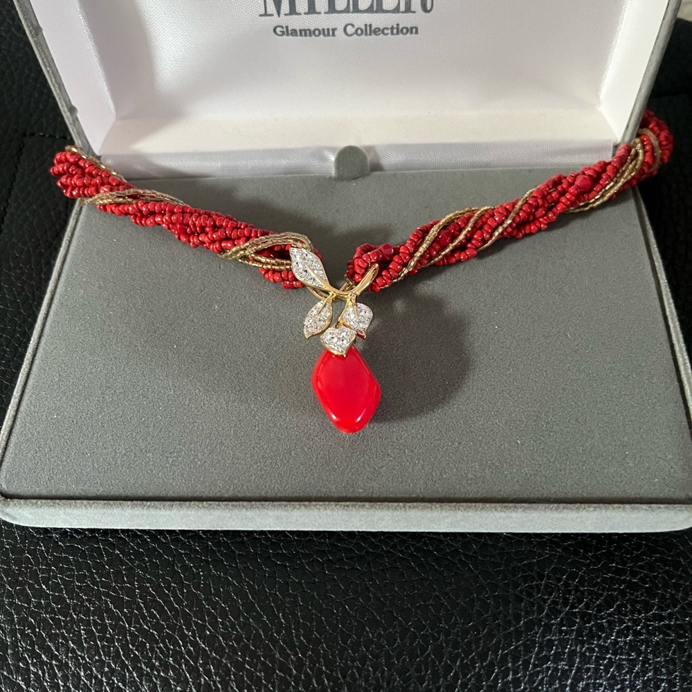 Nolan Miller “Amalfi Coast” Necklace with Box - Picture 5 of 12